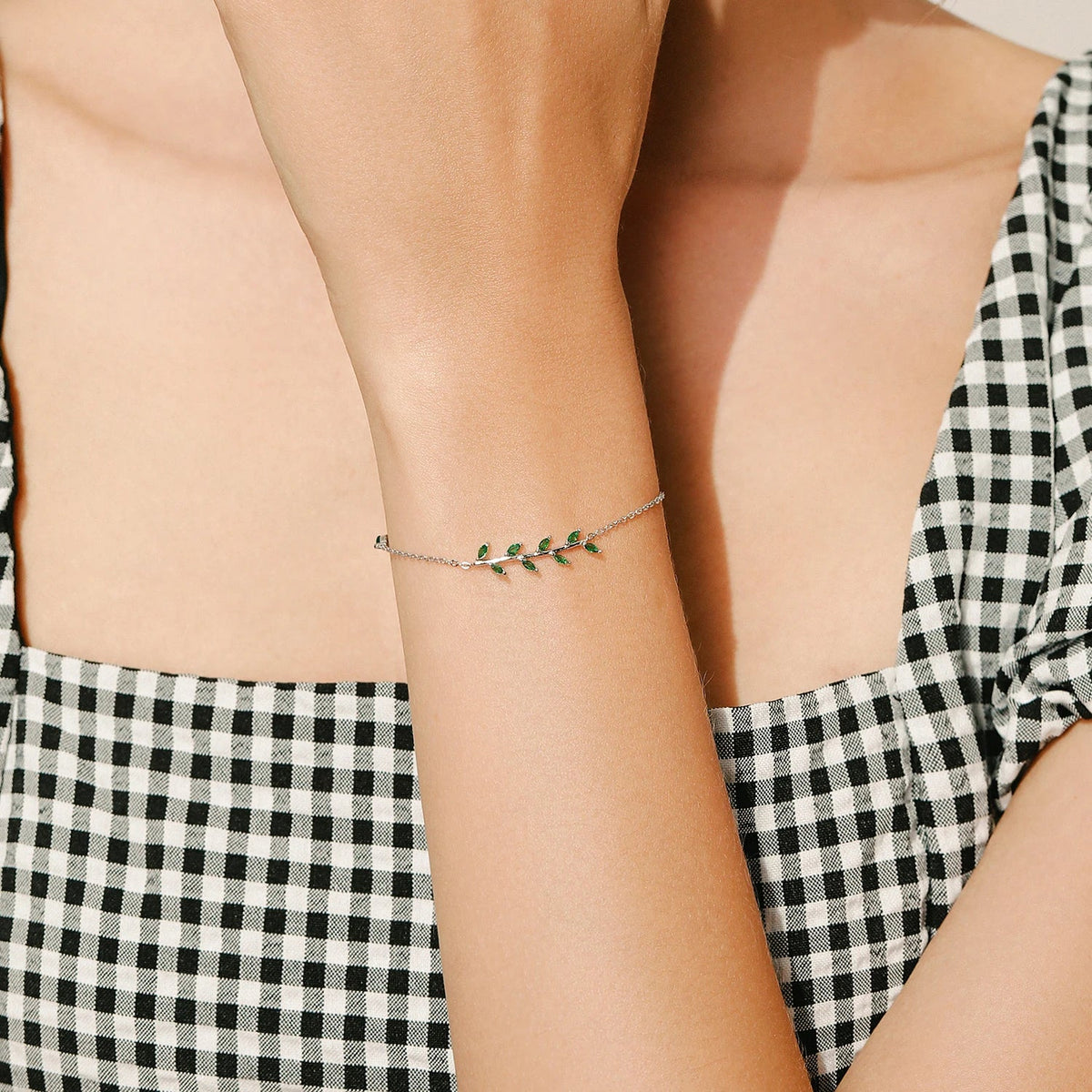 Blooming Wrist Bracelet