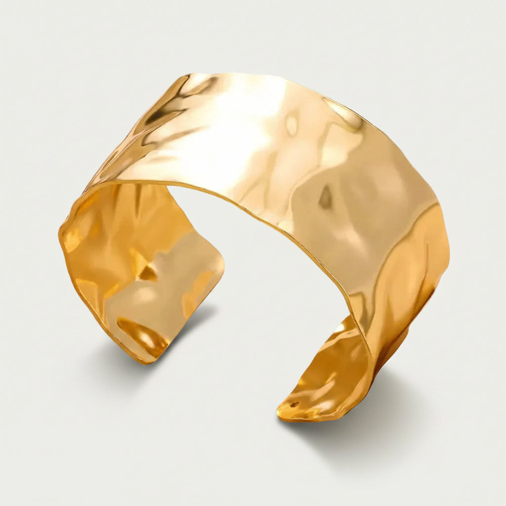 Elvra Cuff Bracelet