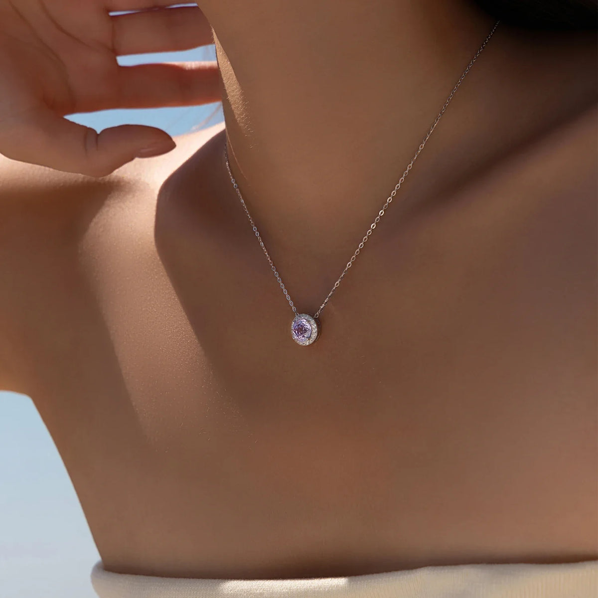 Luminous Circle Necklace