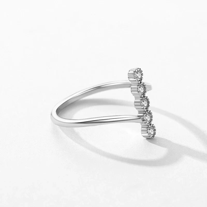 Elaris Ring
