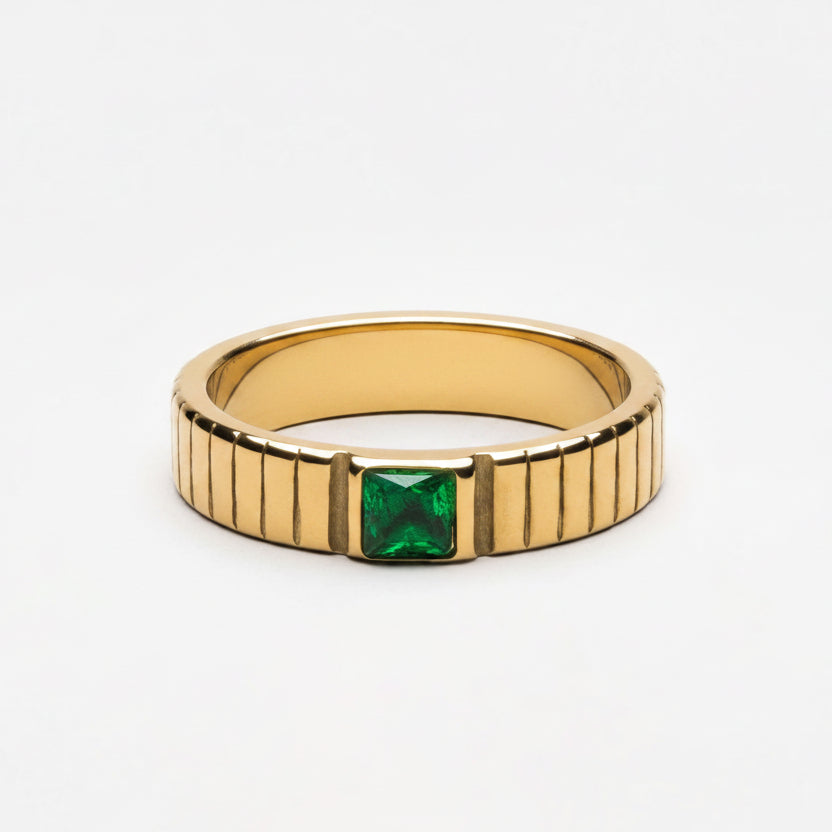 Émeraude Royale Ring