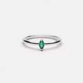 Émeraude Élancée Ring