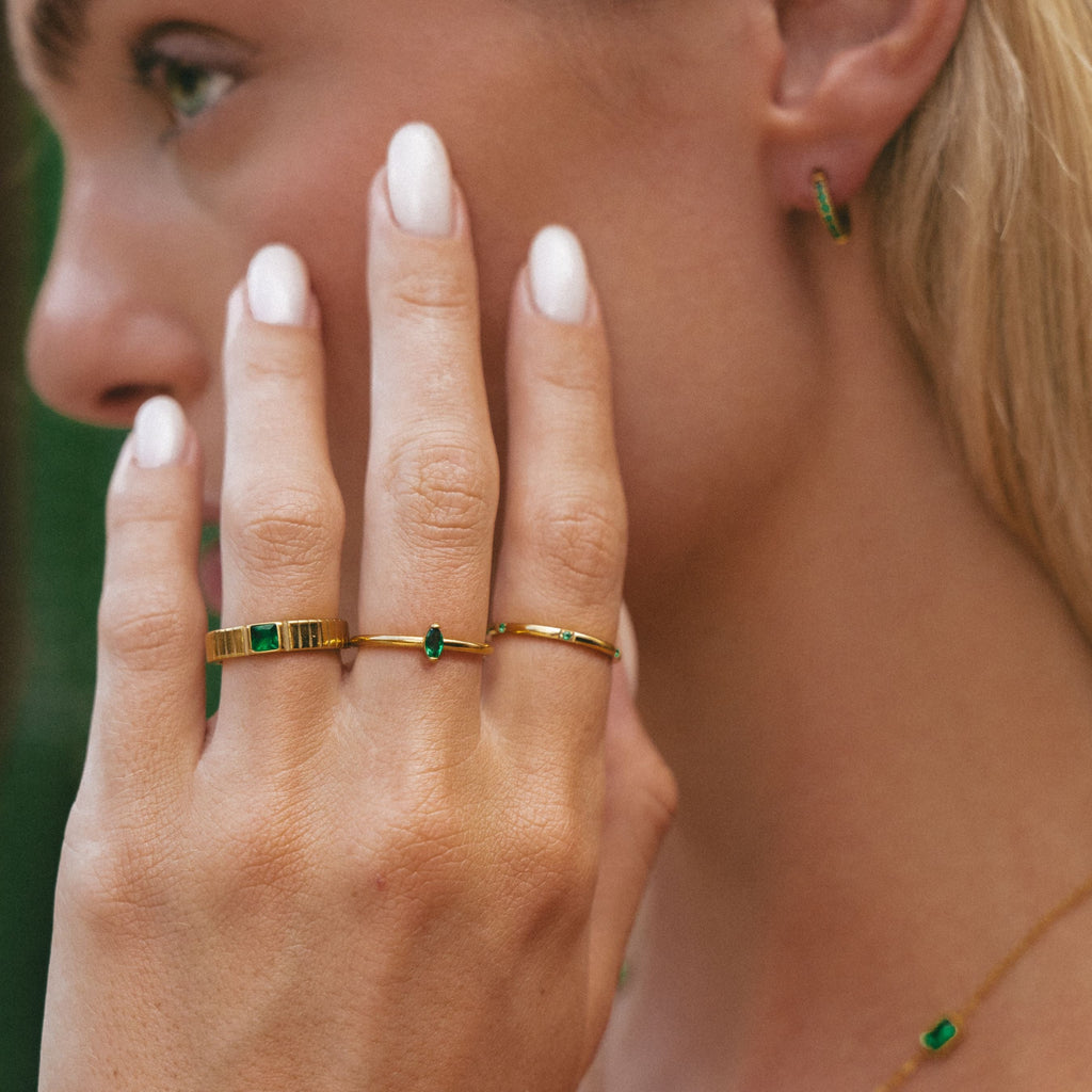Émeraude Élancée Ring