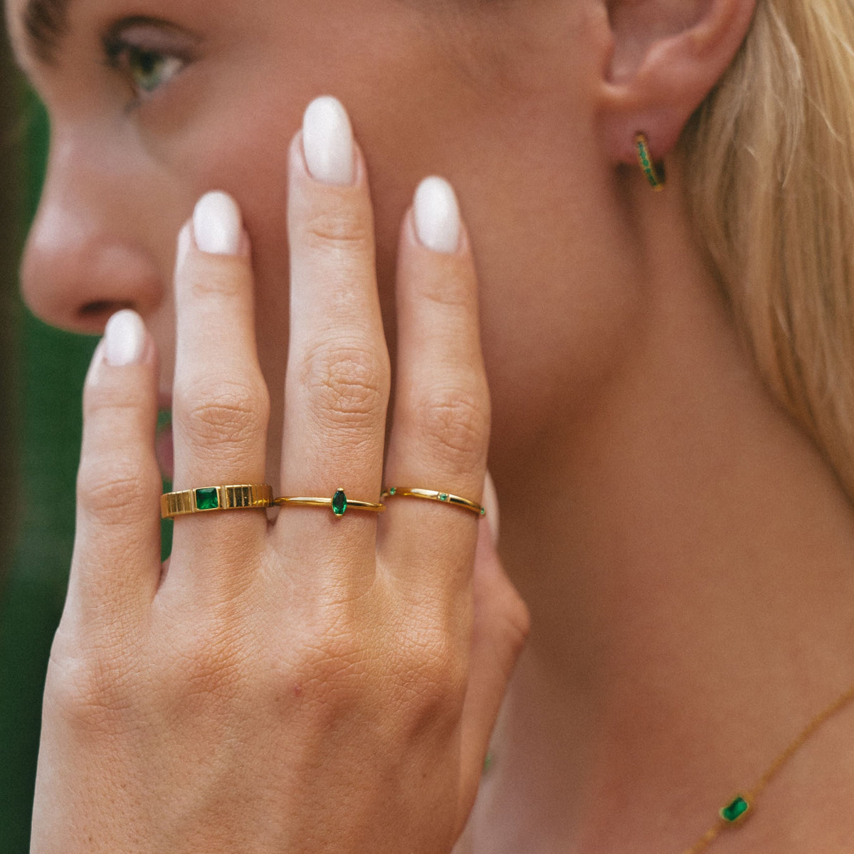 Émeraude Élancée Ring