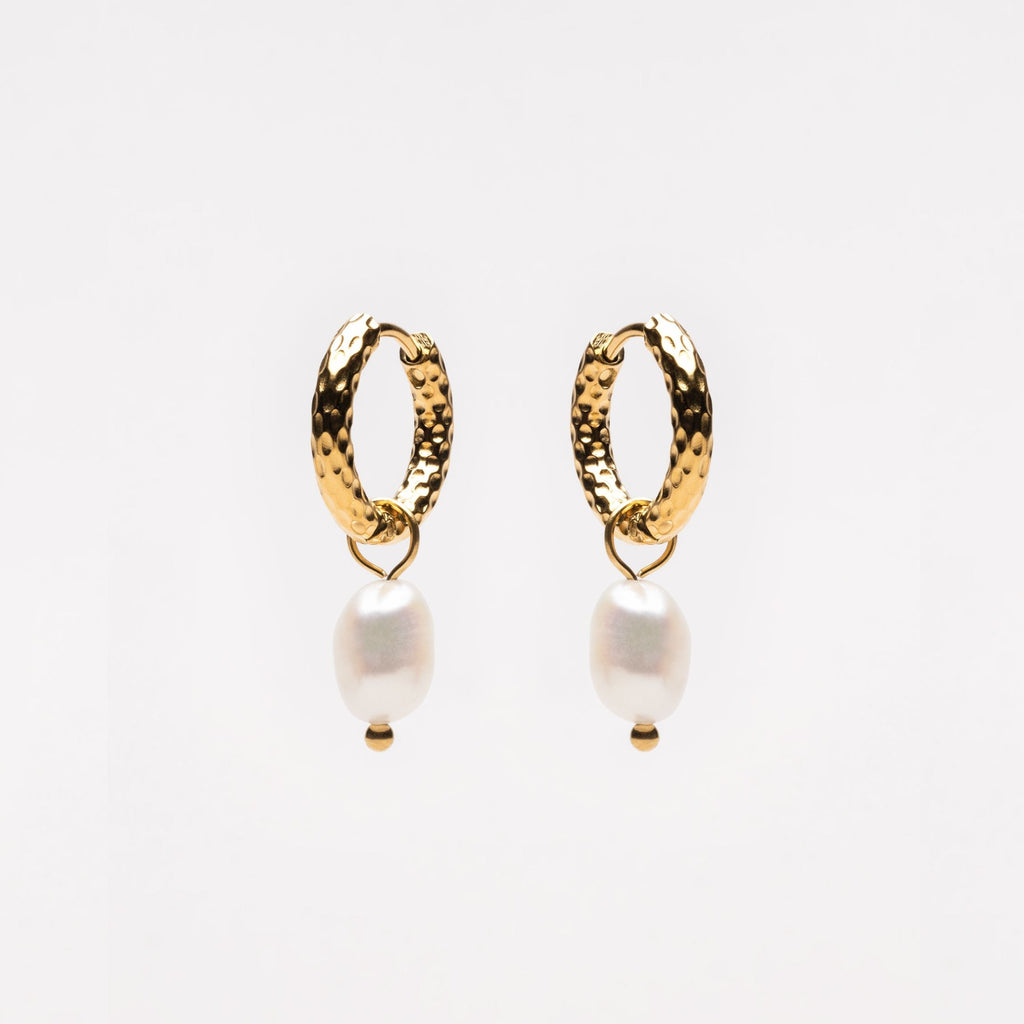 Perla Martelle Earrings