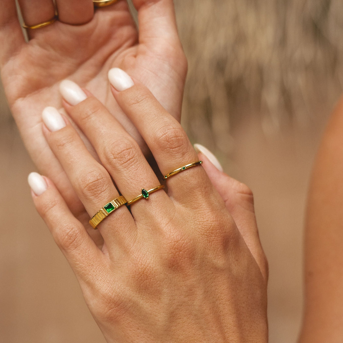 Émeraude Élancée Ring