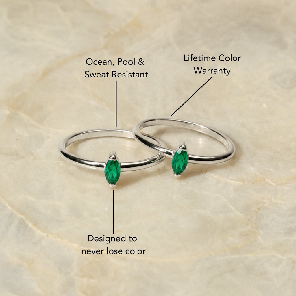 Émeraude Élancée Ring