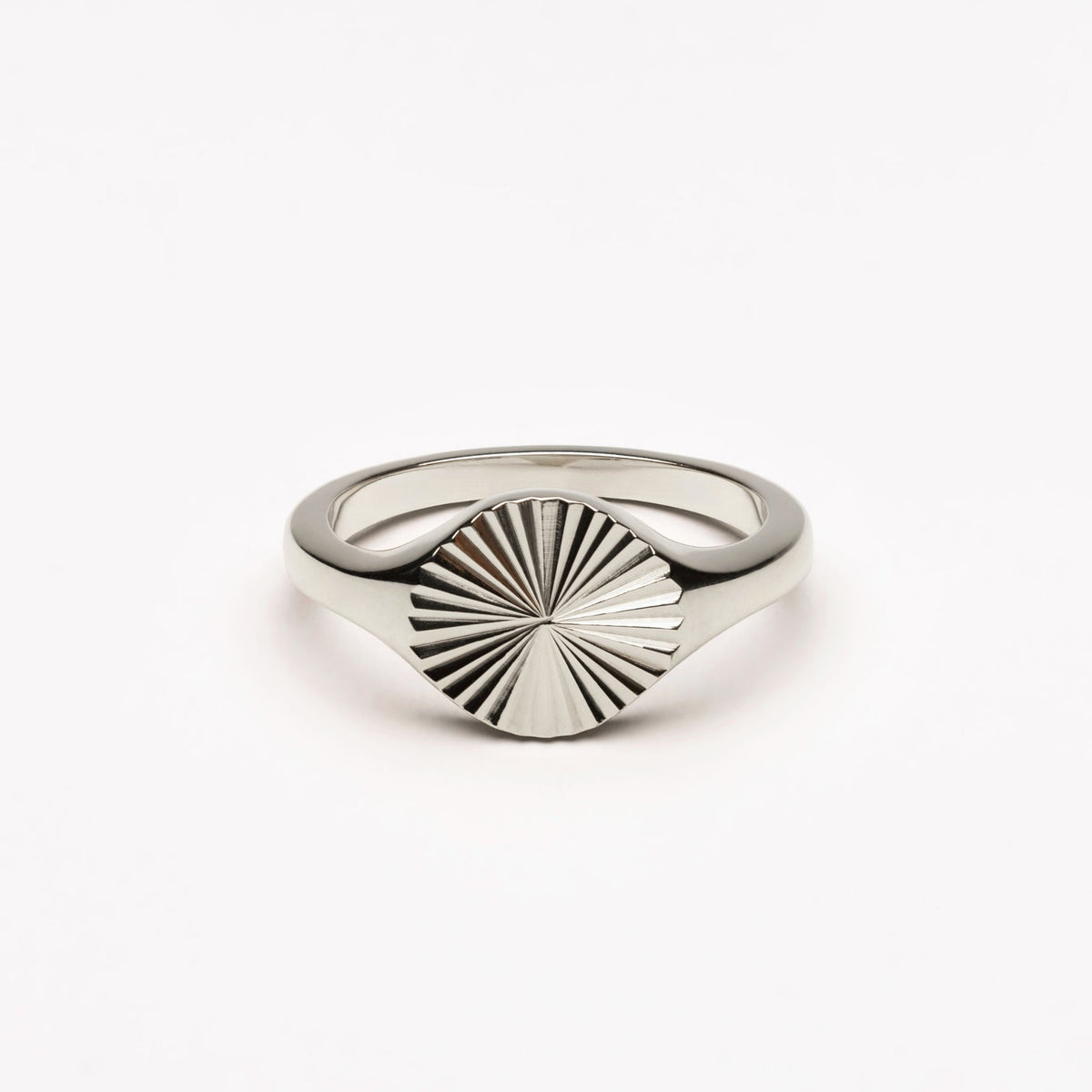 Soleil Signet Ring
