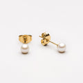 Perla Studs Earrings